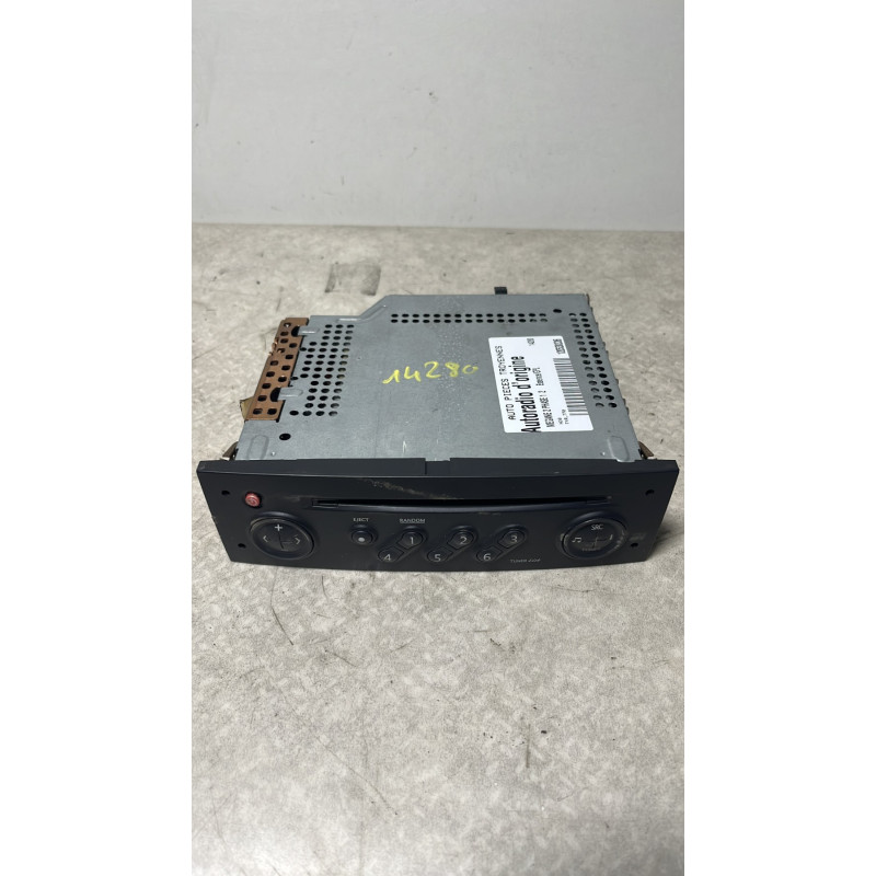 Autoradio d'origine RENAULT MEGANE 2 PHASE 1 d’occasion