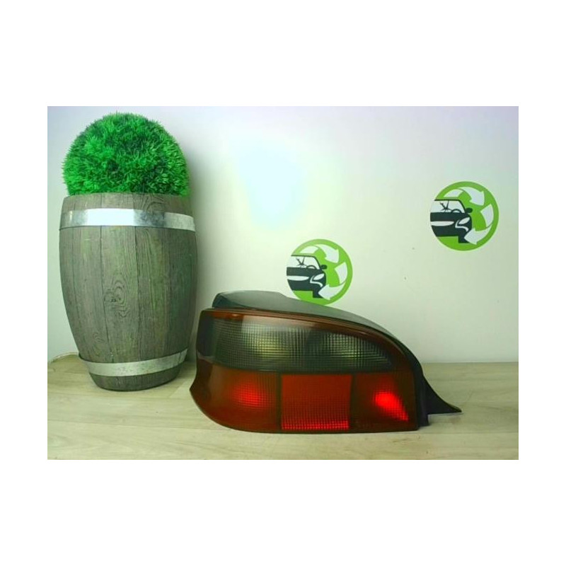 Feu arriere principal gauche (feux) CITROEN SAXO PHASE 1 d’occasion