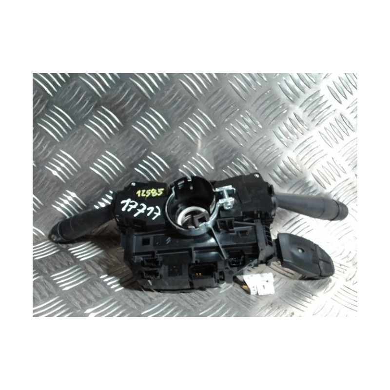 Com (Bloc Contacteur Tournant+Commodo Essuie Glace+Commodo Phare) PEUGEOT EXPERT 3 PHASE 1 d’occasion