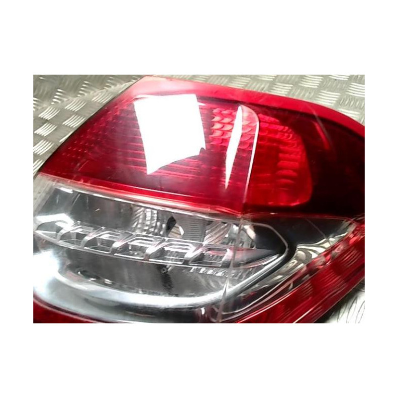 Feu arriere principal droit (feux) CITROEN C4 2 PHASE 1 d’occasion