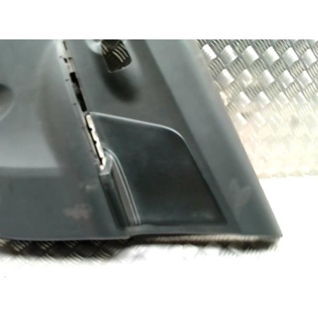 Panneau de porte arriere droit TOYOTA URBAN CRUISER d’occasion