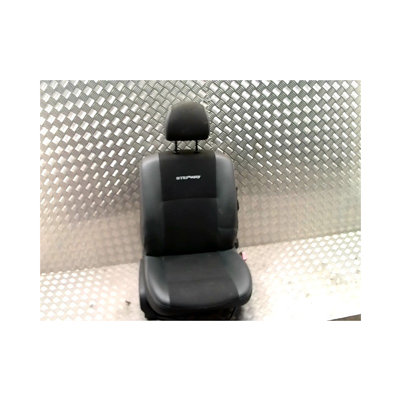Siege avant droit DACIA SANDERO 1 d’occasion