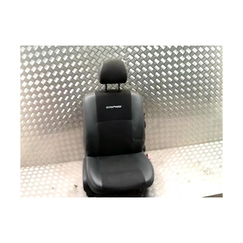 Siege avant droit DACIA SANDERO 1 d’occasion