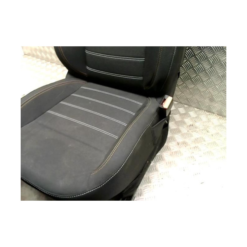Siege avant droit DACIA SANDERO 3 STEPWAY d’occasion
