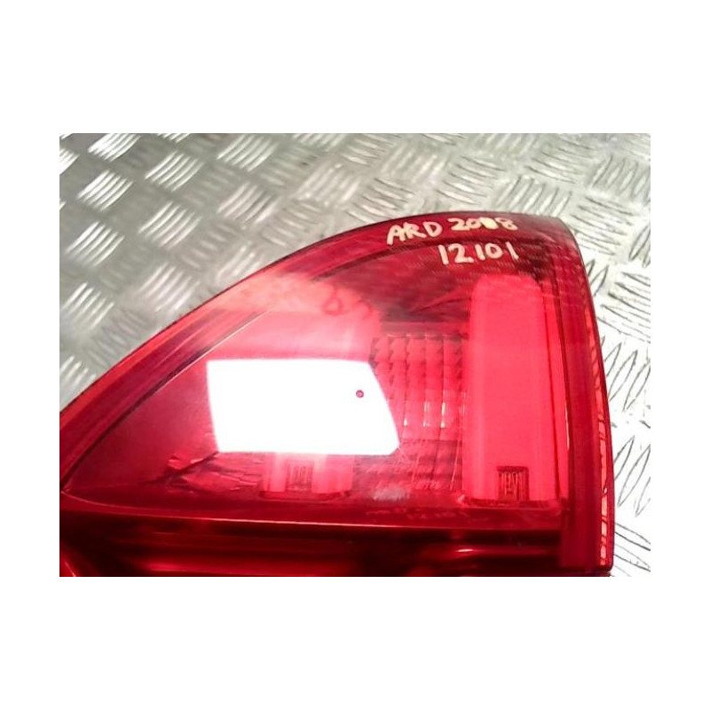 Feu arriere secondaire droit (feux) PEUGEOT 2008 1 PHASE 1 d’occasion
