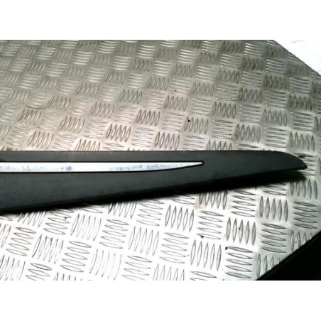 Baguette de porte avant gauche RENAULT CLIO 4 PHASE 1 d’occasion