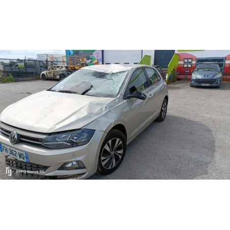 Bras essuie glace avant gauche VOLKSWAGEN POLO 6 PHASE 1 d’occasion