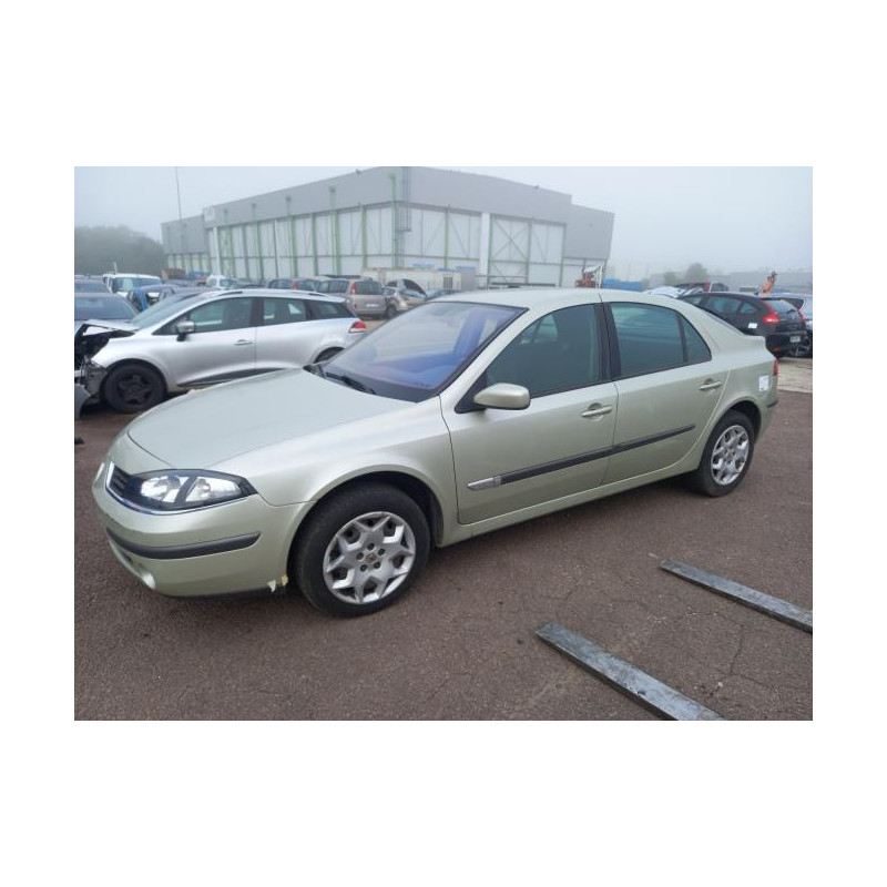 Feu arriere principal gauche (feux) RENAULT LAGUNA 2 PHASE 2 d’occasion