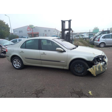 Feu arriere principal gauche (feux) RENAULT LAGUNA 2 PHASE 2 d’occasion