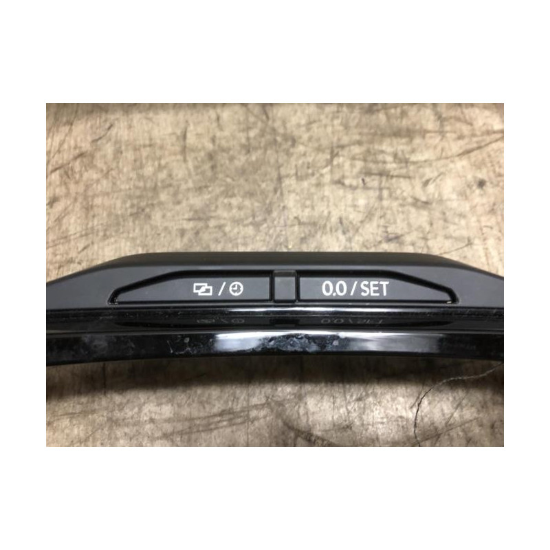Aerateur tableau de bord avant gauche VOLKSWAGEN POLO 6 PHASE 1 d’occasion