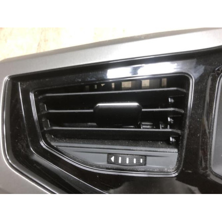 Aerateur tableau de bord avant gauche VOLKSWAGEN POLO 6 PHASE 1 d’occasion