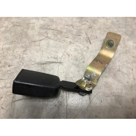 Attache ceinture arriere droit PEUGEOT 406 COUPE d’occasion