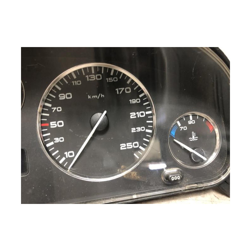Compteur PEUGEOT 406 COUPE d’occasion