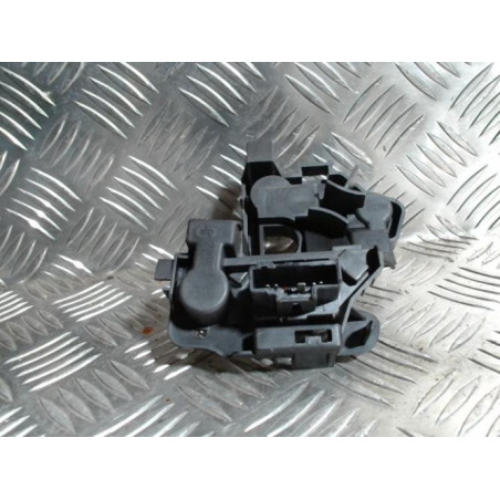 Platine feu arriere droit PEUGEOT 206 PHASE 1 d’occasion