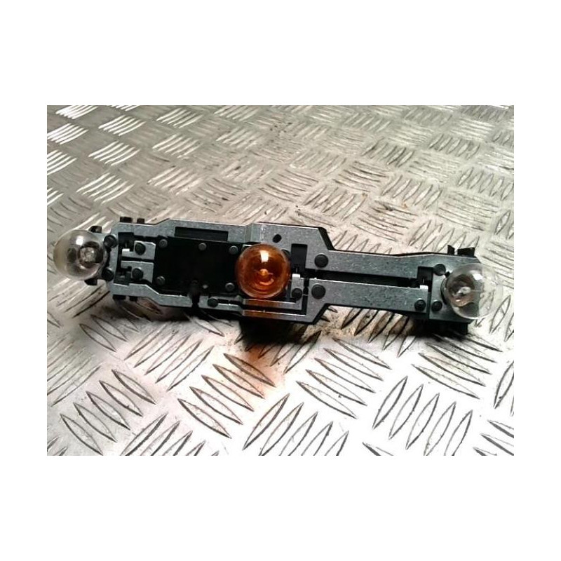 Platine feu arriere droit DACIA SANDERO 1 d’occasion