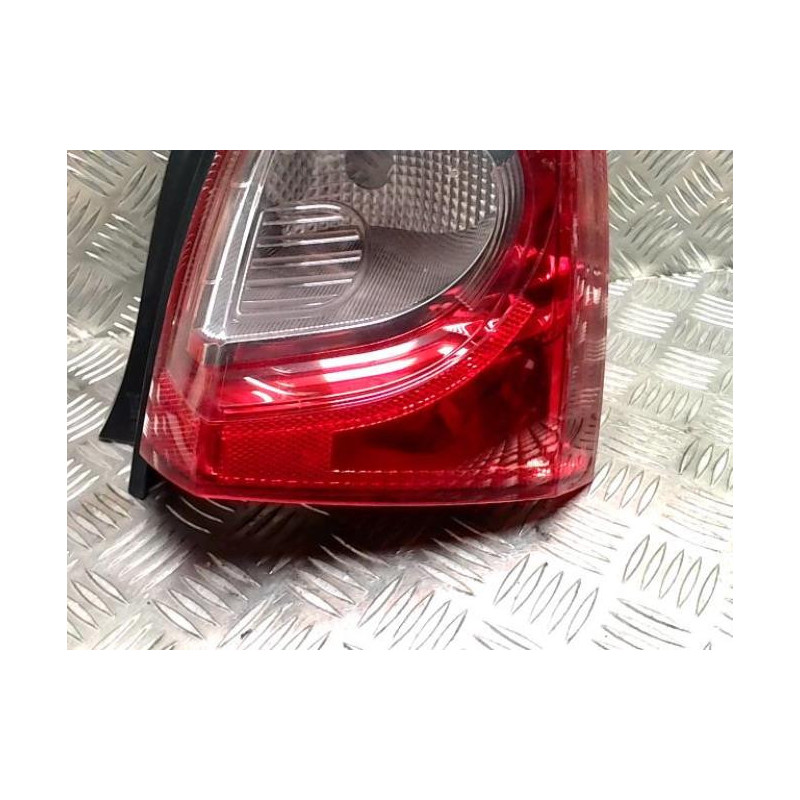 Feu arriere principal droit (feux) RENAULT TWINGO 2 PHASE 2 d’occasion
