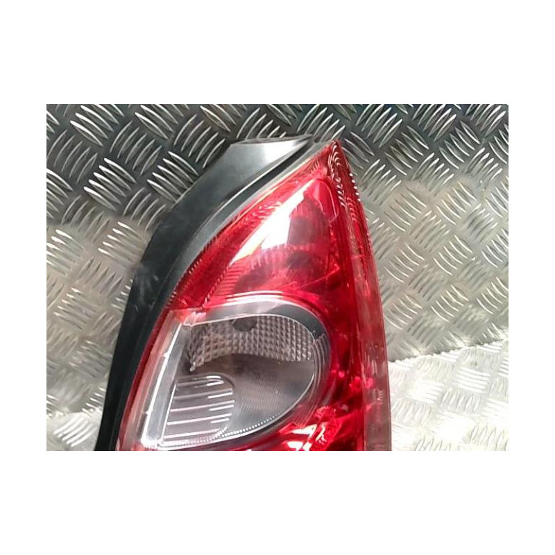 Feu arriere principal droit (feux) RENAULT TWINGO 2 PHASE 2 d’occasion