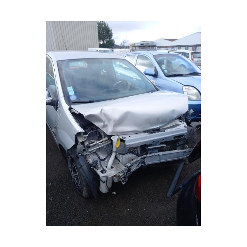 Feu arriere principal droit (feux) RENAULT TWINGO 2 PHASE 2 d’occasion