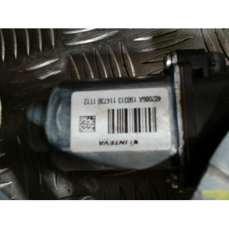Leve vitre electrique avant droit RENAULT KANGOO 2 PHASE 1 d’occasion