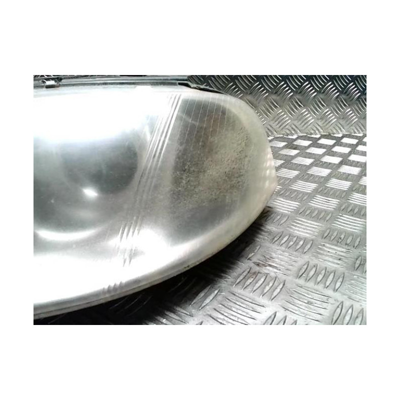 Optique avant principal gauche (feux)(phare) VOLKSWAGEN PASSAT 4 PHASE 2 d’occasion