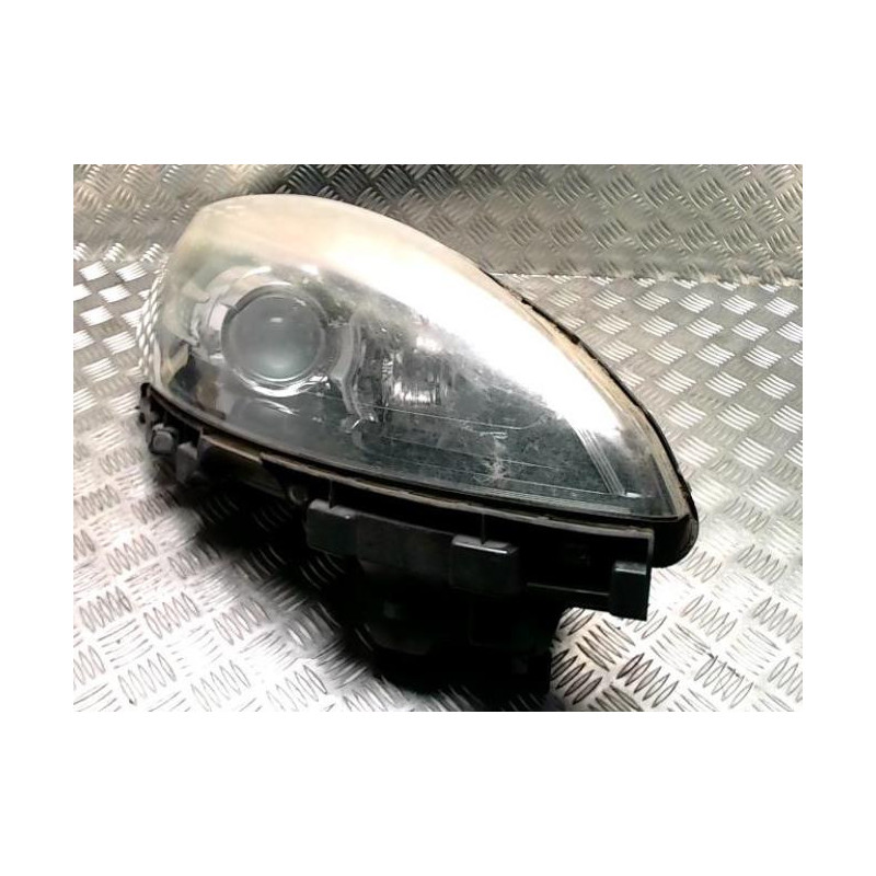 Optique avant principal droit (feux)(phare) RENAULT SCENIC 3 PHASE 2 d’occasion