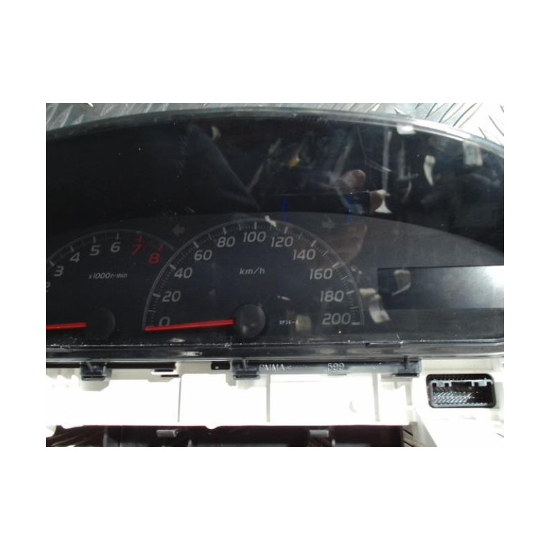 Compteur TOYOTA YARIS 2 PHASE 2 d’occasion