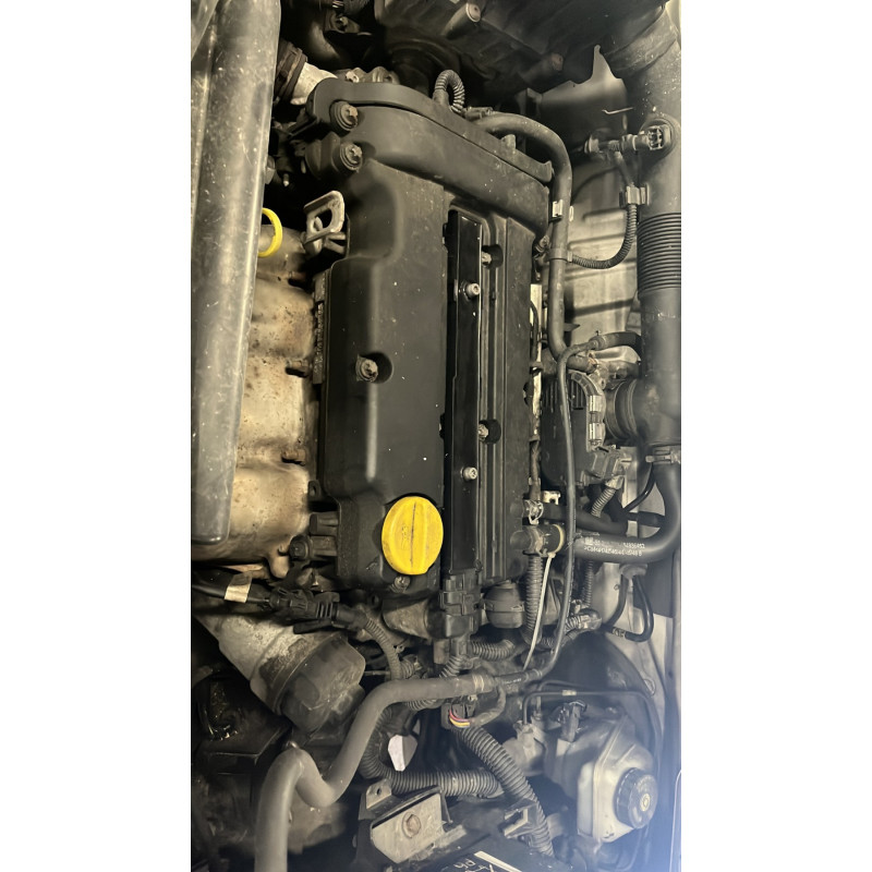 Pare choc avant OPEL CORSA D PHASE 1 d’occasion