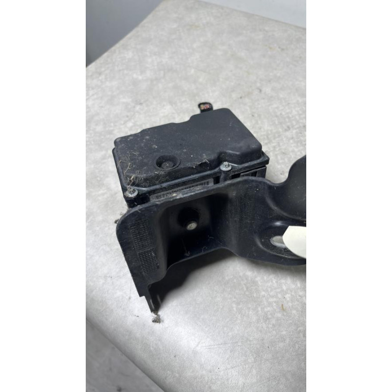 Bloc ABS (freins anti-blocage) OPEL CORSA D PHASE 1 d’occasion