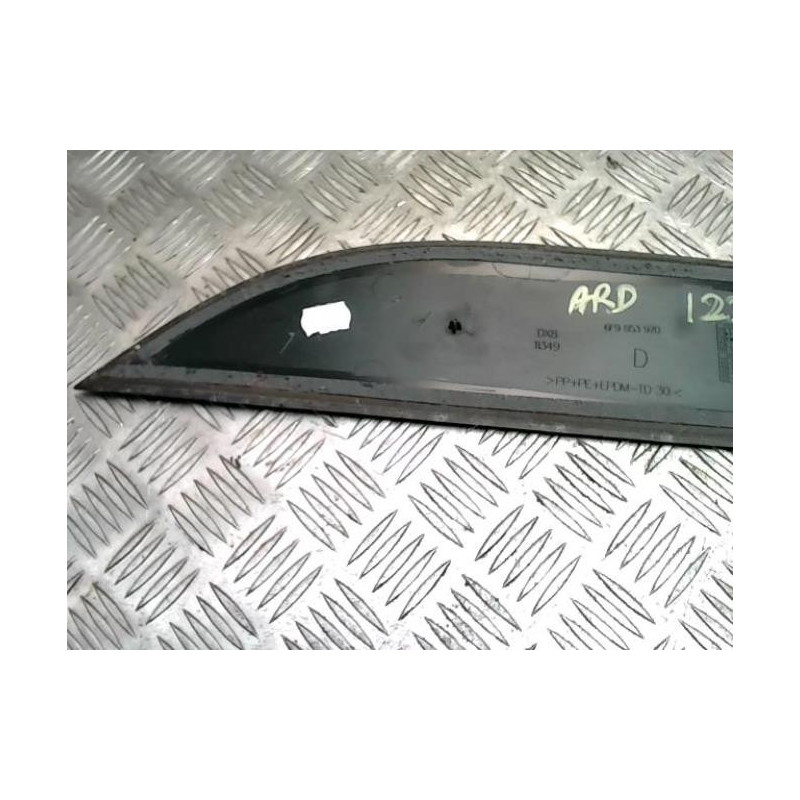 Baguette de porte arriere droite SEAT ARONA PHASE 1 d’occasion