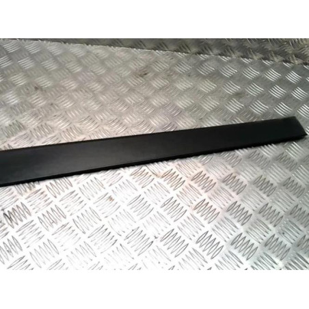 Baguette de porte avant droite SEAT ARONA PHASE 1 d’occasion