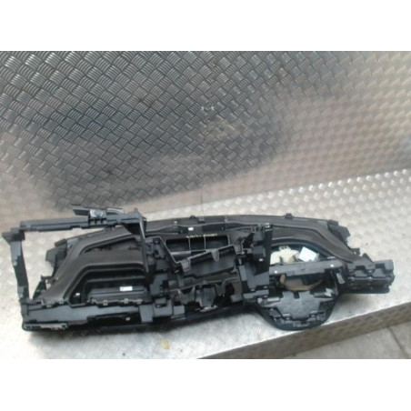 Tableau de bord RENAULT CLIO 5 PHASE 1 d’occasion
