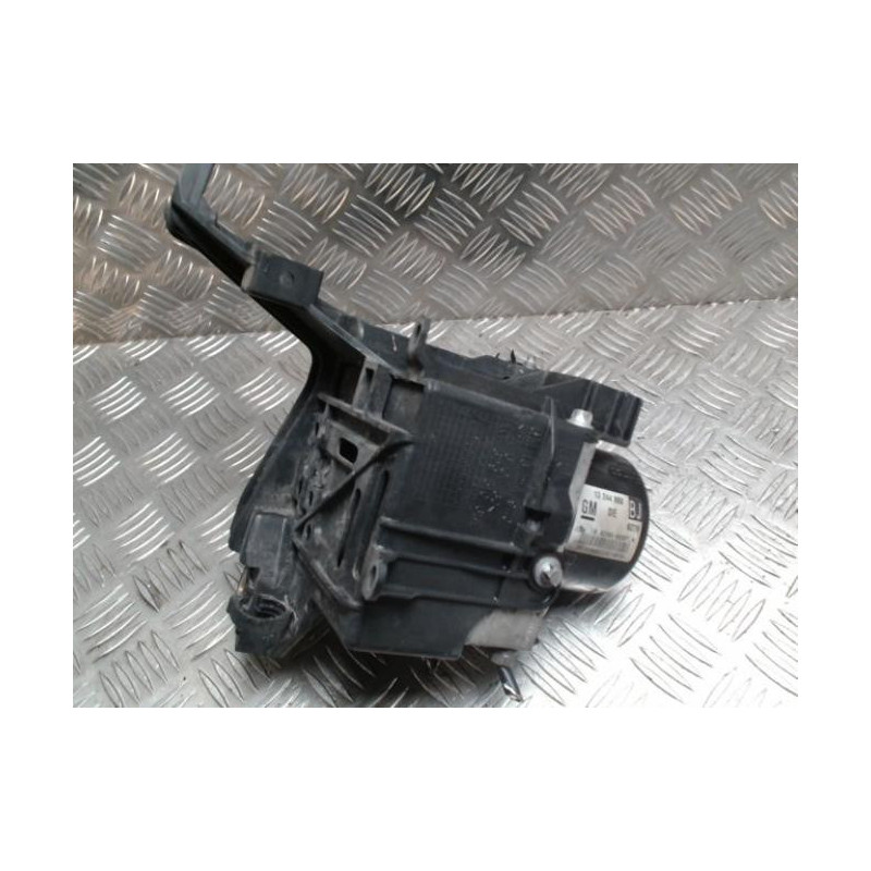 Bloc ABS (freins anti-blocage) OPEL ZAFIRA B PHASE 2 d’occasion