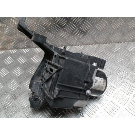 Bloc ABS (freins anti-blocage) OPEL ZAFIRA B PHASE 2 d’occasion
