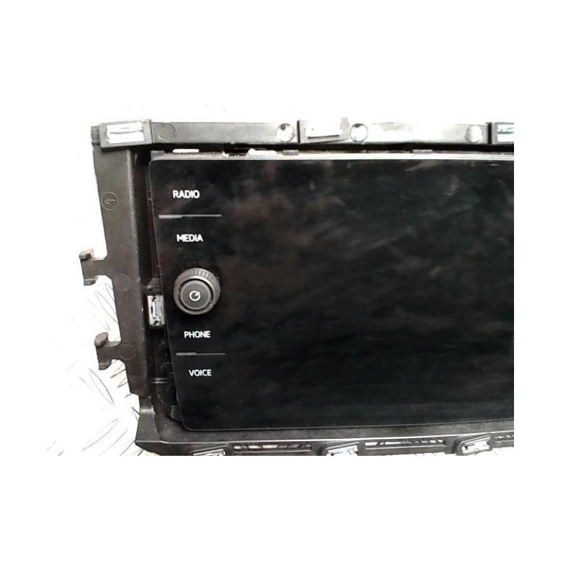 Ecran GPS VOLKSWAGEN POLO 6 PHASE 1 d’occasion