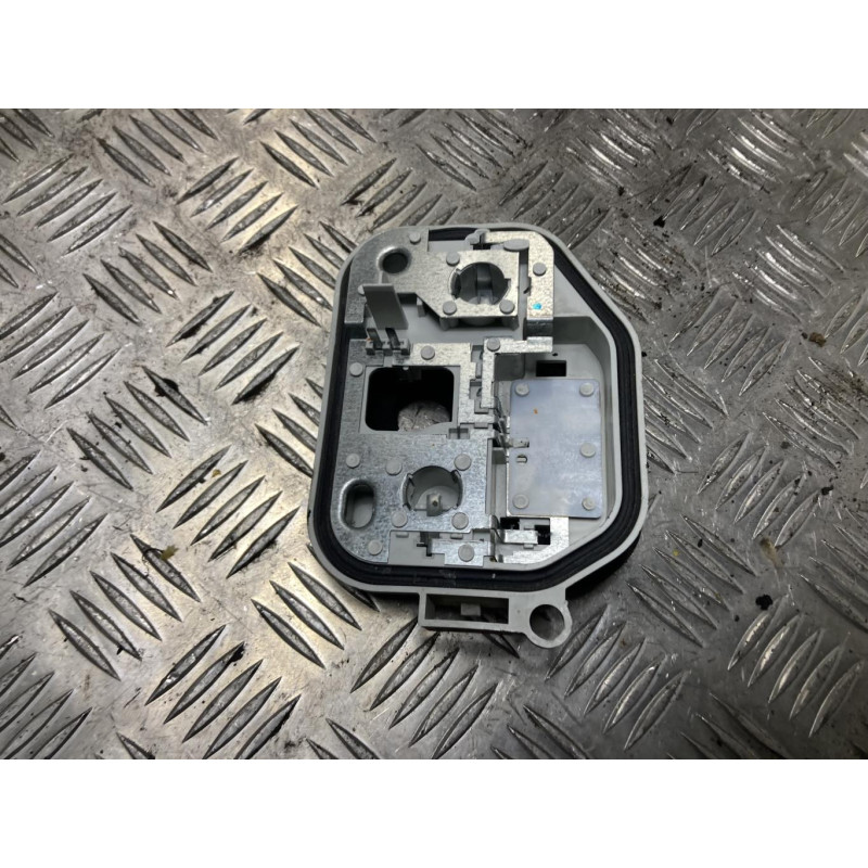 Platine feu arriere droit PEUGEOT 2008 1 PHASE 1 d’occasion