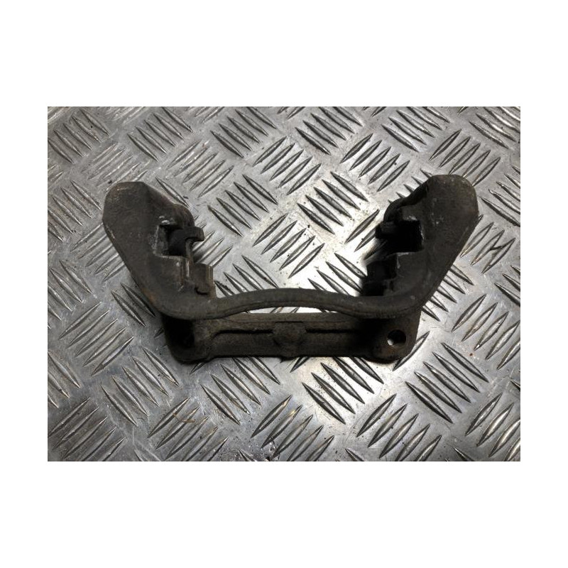 Support etrier frein (chape) arriere droit PEUGEOT EXPERT 3 PHASE 1 d’occasion