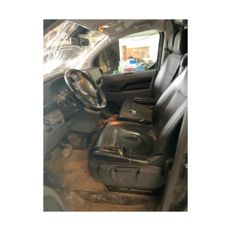 Support etrier frein (chape) arriere droit PEUGEOT EXPERT 3 PHASE 1 d’occasion