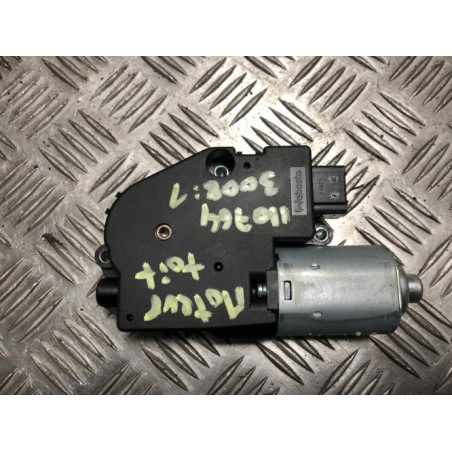 Moteur toit ouvrant PEUGEOT 3008 1 PHASE 1 d’occasion