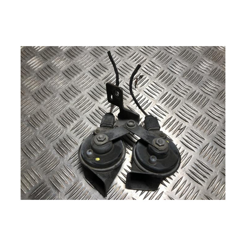 Avertisseur/Klaxon VOLKSWAGEN POLO 5 PHASE 1 d’occasion