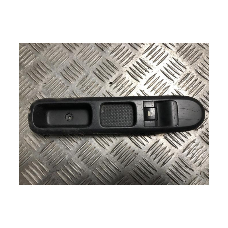 Interrupteur de leve vitre avant droit PEUGEOT 3008 1 PHASE 1 d’occasion