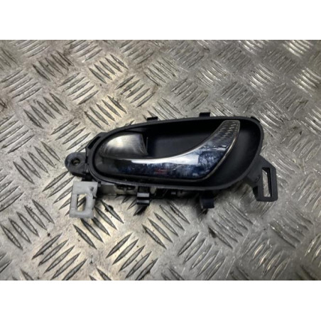 Poignee interieur avant gauche RENAULT KADJAR PHASE 1 d’occasion