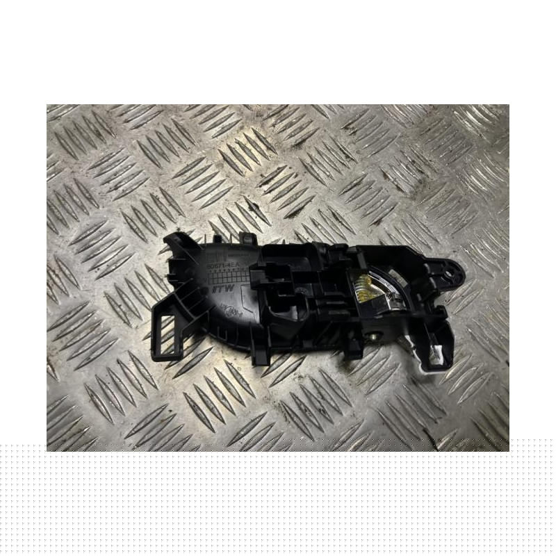 Poignee interieur avant gauche RENAULT KADJAR PHASE 1 d’occasion