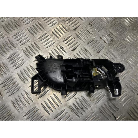 Poignee interieur avant gauche RENAULT KADJAR PHASE 1 d’occasion