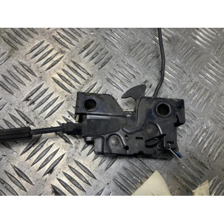 Serrure de capot VOLKSWAGEN POLO 5 PHASE 1 d’occasion