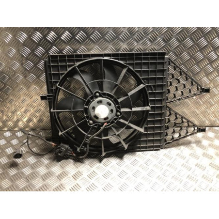 Moto ventilateur radiateur VOLKSWAGEN POLO 5 PHASE 1 d’occasion