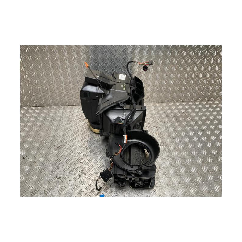 Bloc chauffage SKODA OCTAVIA 3 PHASE 1 BREAK d’occasion