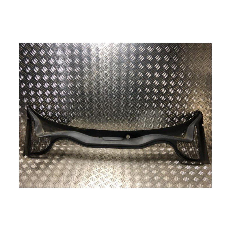 Baie de pare brise AUDI A1 1 PHASE 1 d’occasion