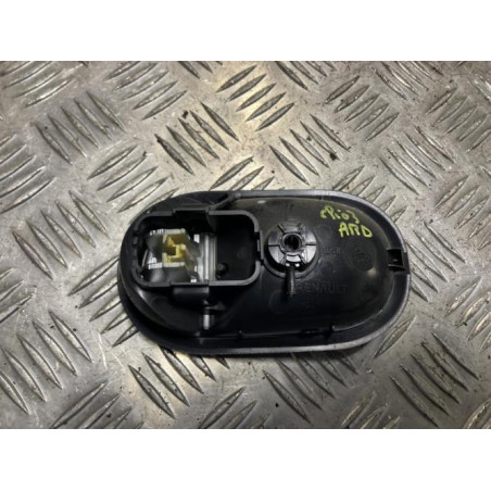 Poignee interieur arriere droit RENAULT CLIO 3 PHASE 1 d’occasion