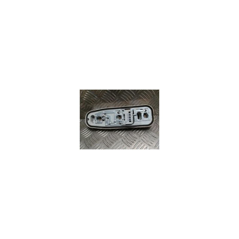 Platine feu arriere droit RENAULT TWINGO 1 PHASE 2 d’occasion