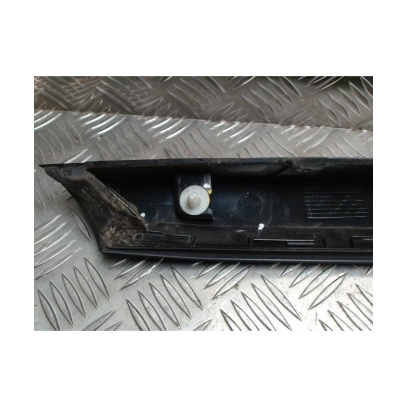 Baguette de porte avant droite MINI MINI 2 R60 COUNTRYMAN BREAK d’occasion